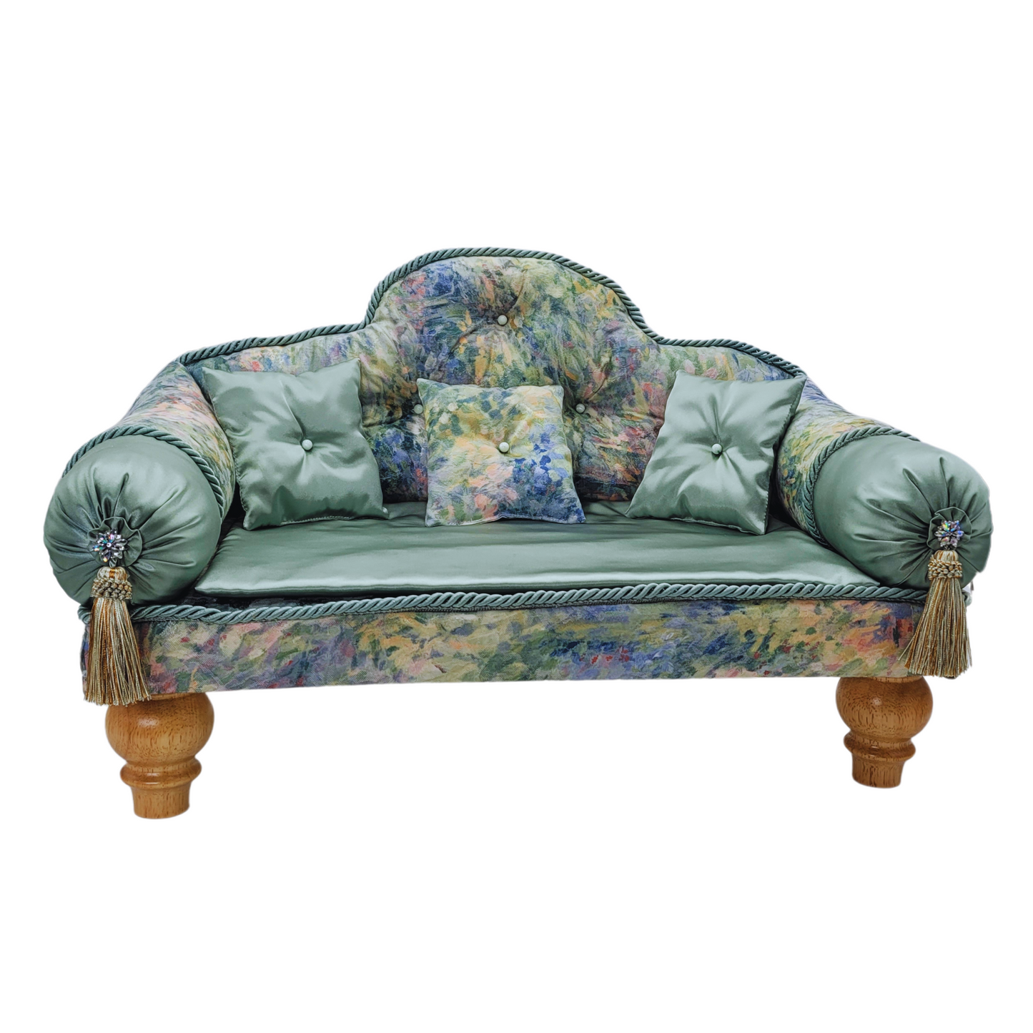 Fancy Pet Couch (Green Pastel)