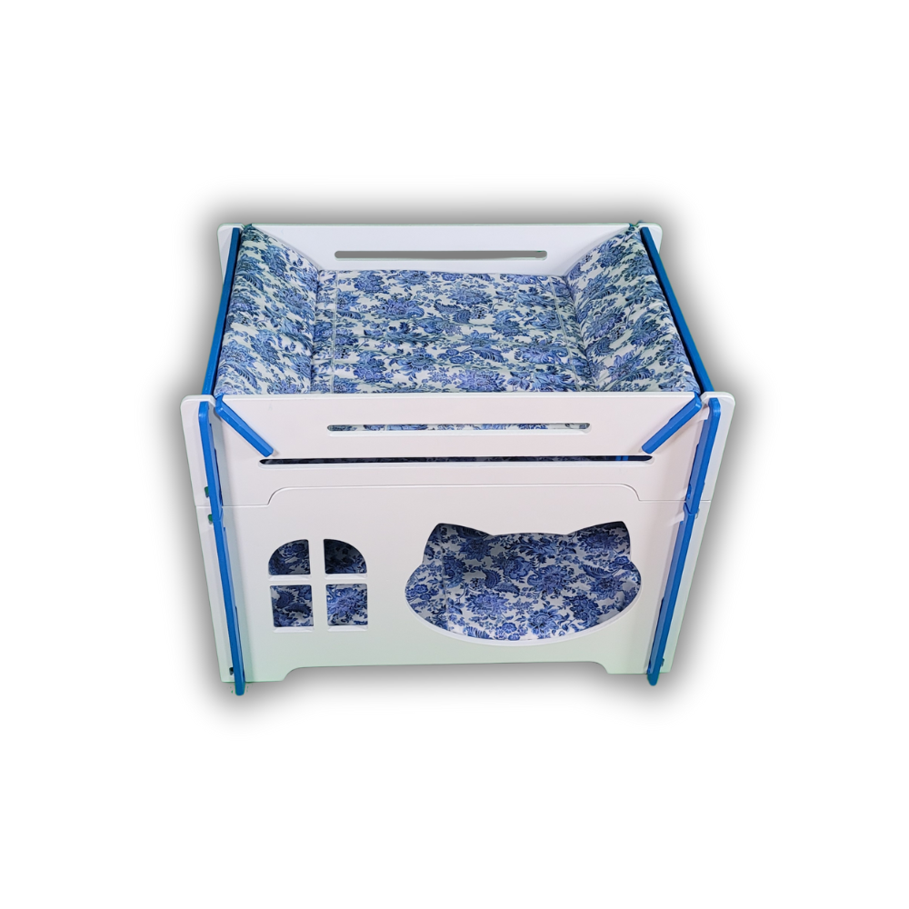 Large Cat Condo "Cuzio"